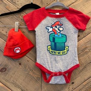 Mario "Here We Go!" Onesie + Hat 6m